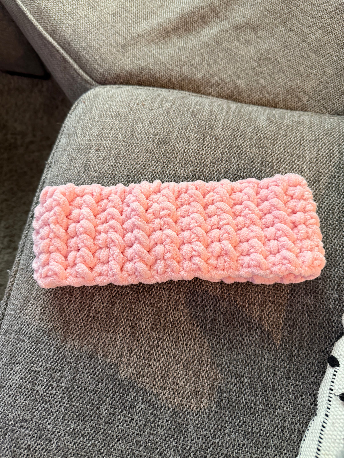 Mystery Trio Crochet Headbands| Skincare Routine Must-Haves Amazon.com : Kitsch Spa Headband for Women – Soft, Stretchy  main image 2